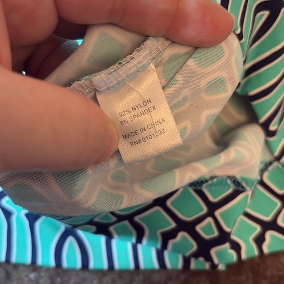 Lulu-B sleeveless keyhole shift mini dress - Picture 7 of 7